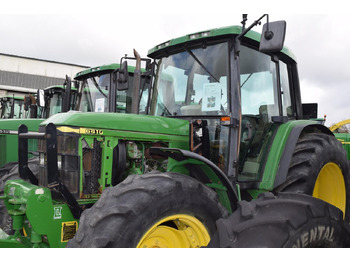 JOHN DEERE 6010 Series Traktor