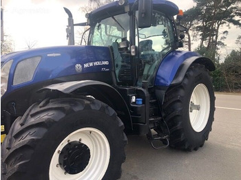 NEW HOLLAND T7.250 Traktor