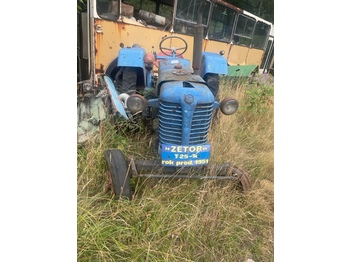 ZETOR Traktor