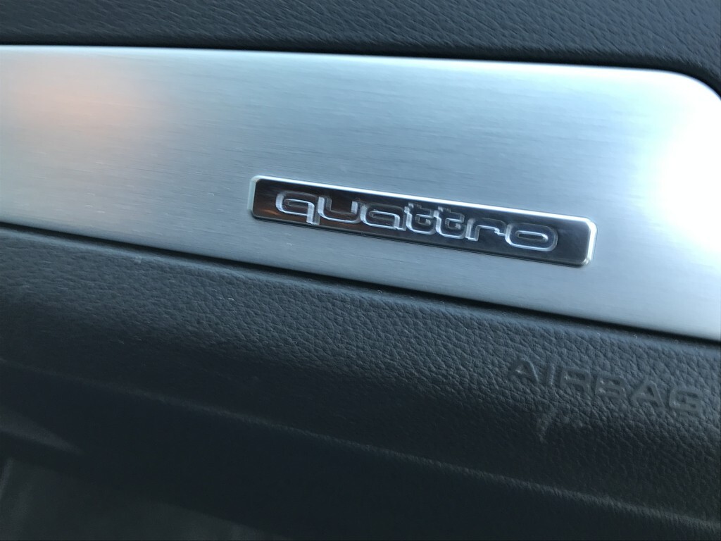 PKW Audi Q5 3,0 TDI Quattro, S-Line Edition: das Bild 9