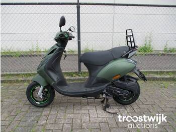 Piaggio Zip 50 4T - Motorrad