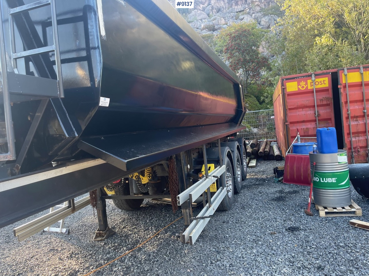 Carnehl tipping semi trailer in good condition – Finanzierungsleasing Carnehl tipping semi trailer in good condition: das Bild 4
