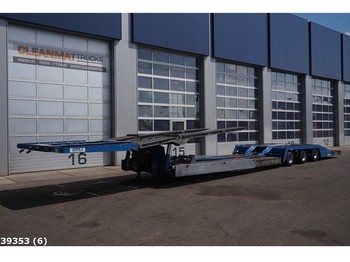 Autotransporter Auflieger Estepe Truck transporter: das Bild 1