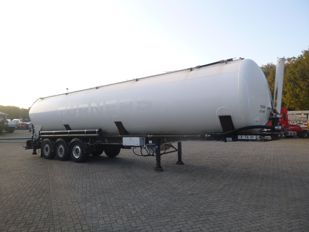 Tankauflieger Für die Beförderung von Mehl Feldbinder Powder tank alu 65 m3 (tipping): das Bild 2