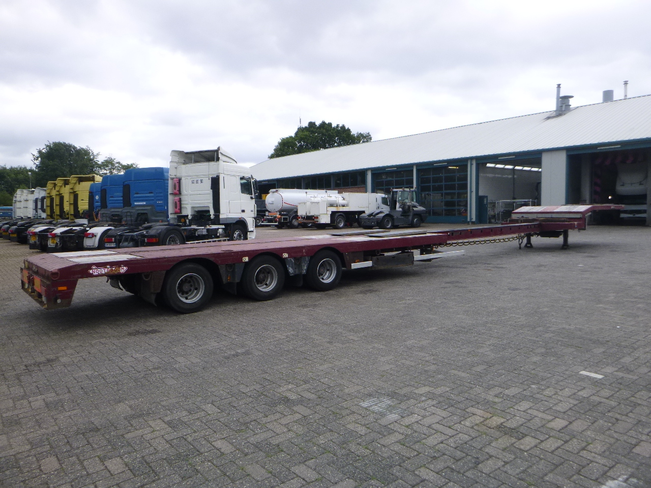 Tieflader Auflieger Nooteboom 3-axle semi-lowbed trailer extendable 14.5 m + ramps: das Bild 4