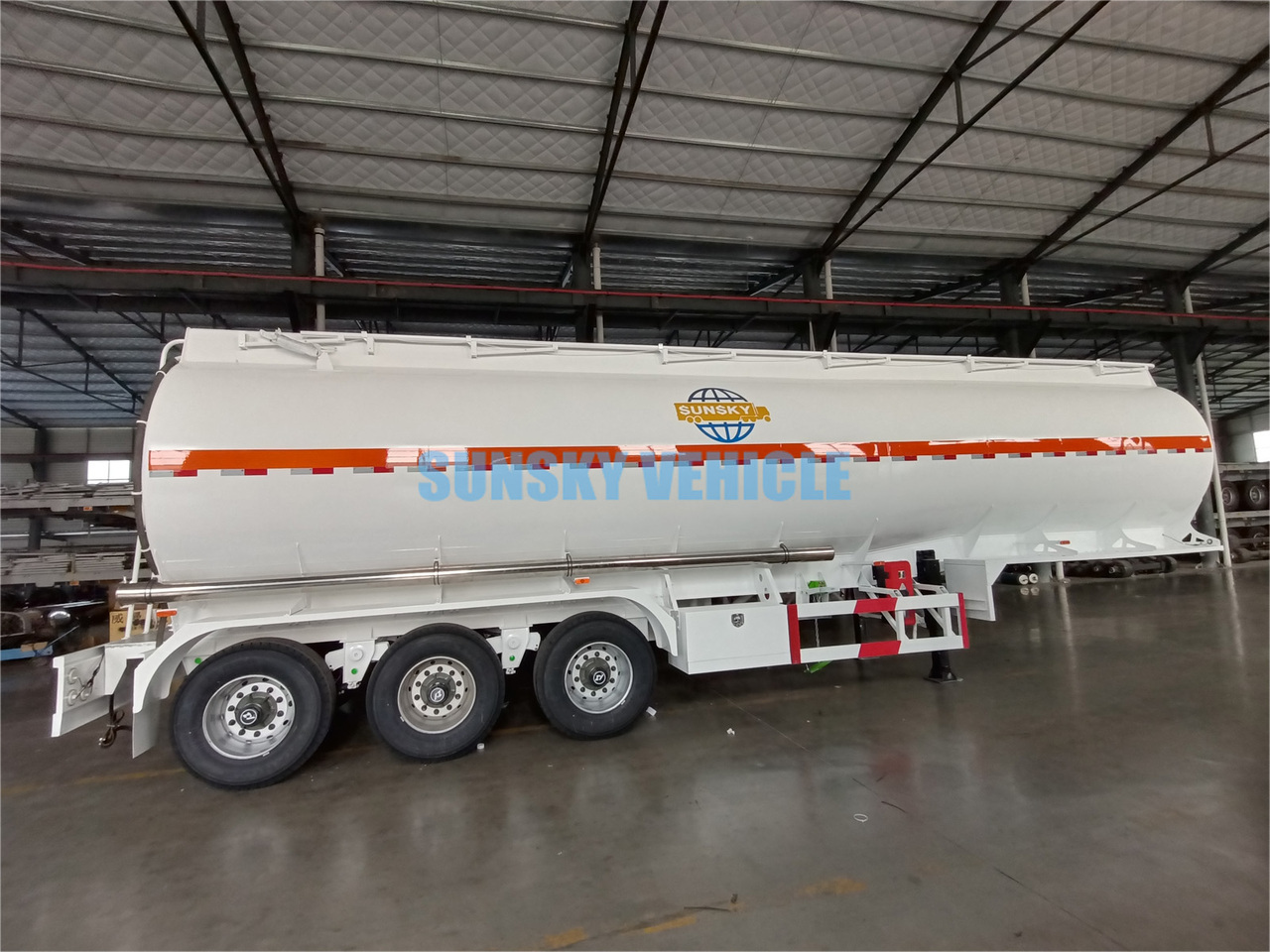 Tankauflieger Für die Beförderung von Kraftstoff, Zustand - NEU SUNSKY Fuel Tank Trailer: das Bild 4