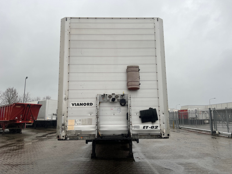 Koffer Auflieger Schmitz Cargobull Closed box: das Bild 2