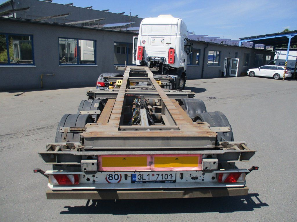 Container/ Wechselfahrgestell Auflieger Schmitz Cargobull SCF24: das Bild 5