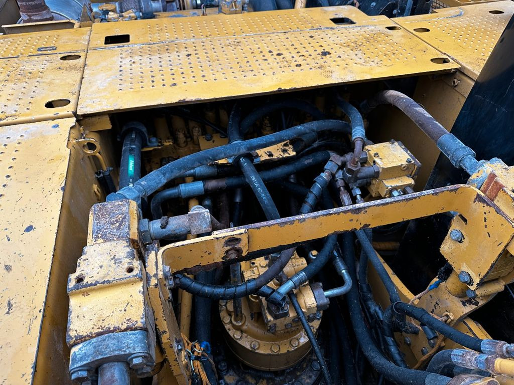 Kettenbagger CAT 323 DL Excavator Hammerline: das Bild 14