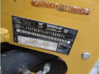 Straßenwalze Caterpillar CB14: das Bild 3