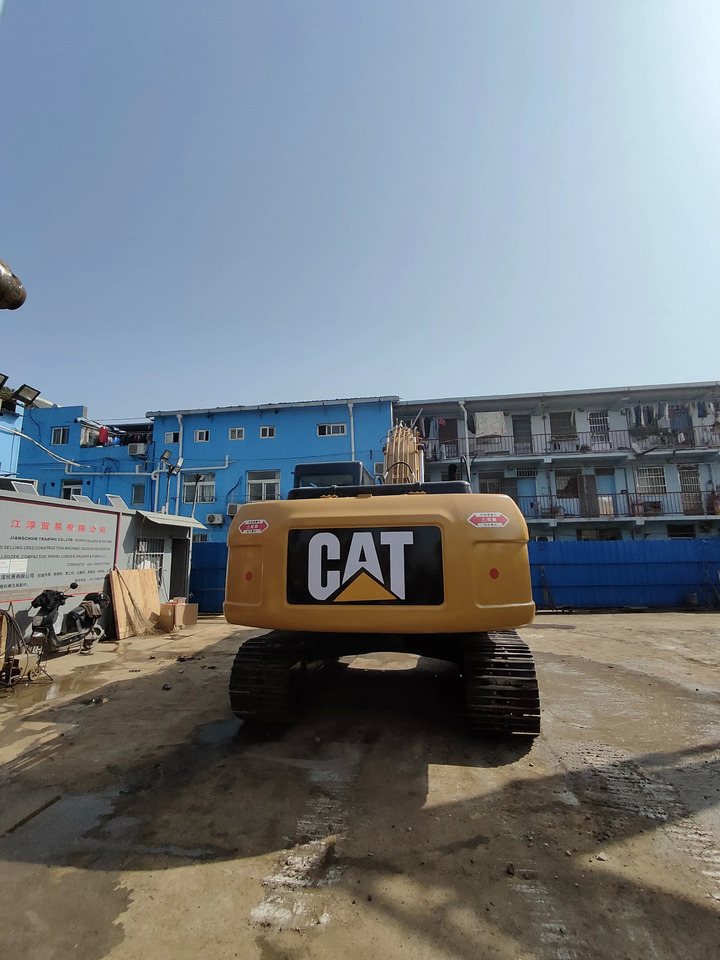Kettenbagger High Quality Second Hand Digger Caterpillar Used Excavators Cat 320d2,320d,320dl For Sale In Shanghai: das Bild 4