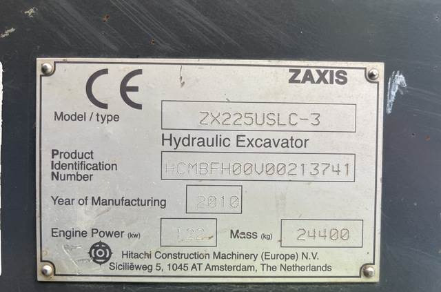 Kettenbagger Hitachi ZX225USLC-3: das Bild 6