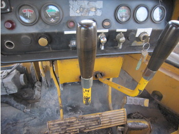 Rohrleger KOMATSU D355 C3 pipelayer: das Bild 2