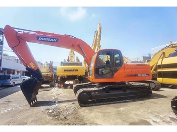 Kettenbagger Doosan 22 ton crawler excavator Doosan DX220 hydraulic excavator for sale