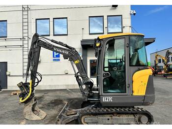 Volvo EC 27 C PYÖRITTÄJÄ, RASVARI, 3-KAUHAA  - Minibagger