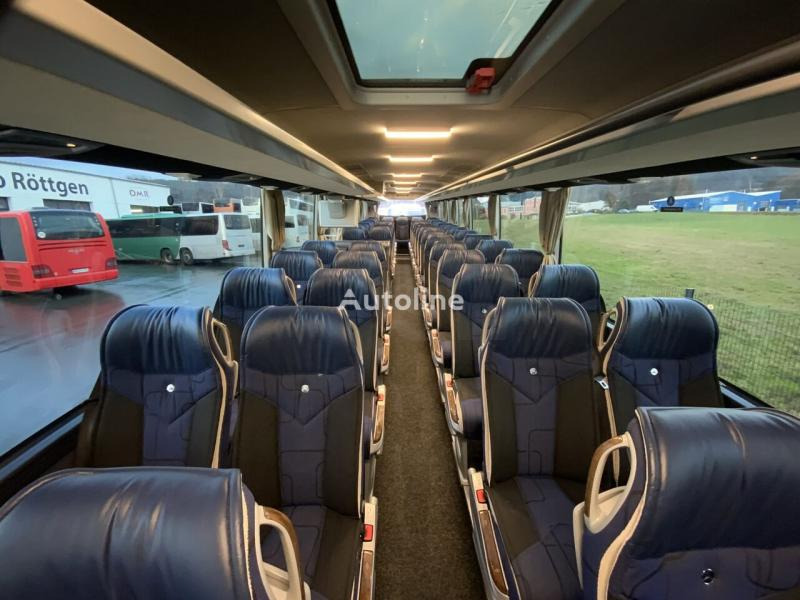 Reisebus Mercedes Tourismo RHD: das Bild 12