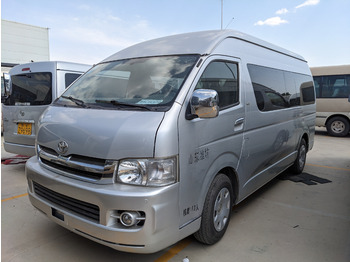 TOYOTA Kleinbus