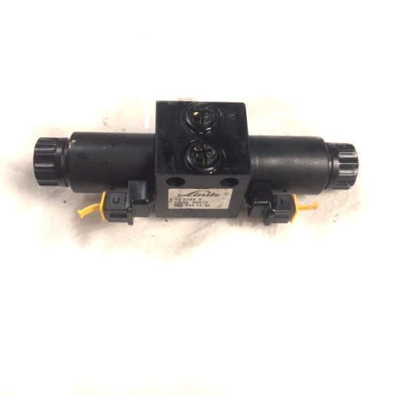 Hydraulik ventil für Flurförderzeug, Zustand - NEU Directional control valve for Linde: das Bild 3