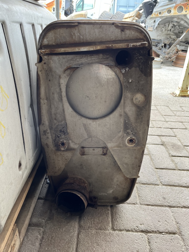 Auspuff/ Abgasanlage für LKW EXHAUST SILENCER WITH CATALYTIC CONVERTER MAN TGA: das Bild 3