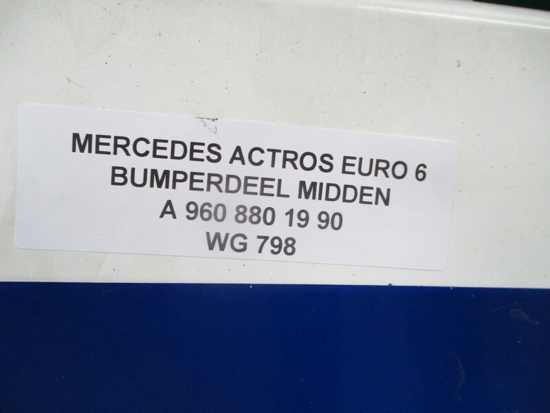 Fahrerhaus und Interieur für LKW Mercedes-Benz ACTROS A 960 880 19 90 BUMPERDEEL MIDDEN EURO 6: das Bild 2