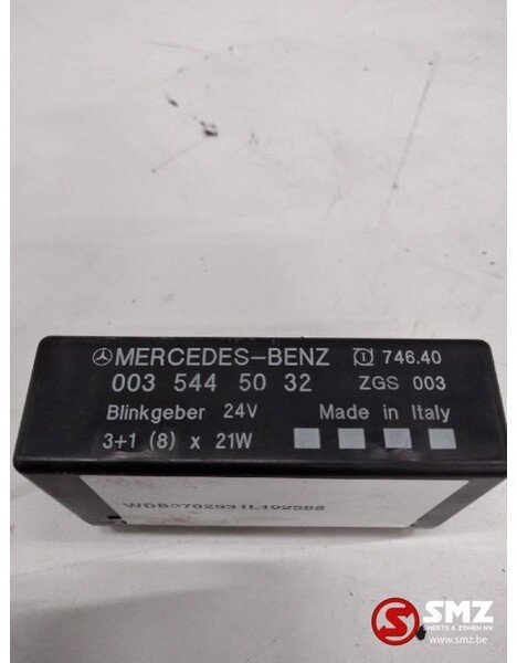 Elektrische Ausrüstung für LKW Mercedes-Benz Occ Knipperlicht relais Mercedes Actros: das Bild 2