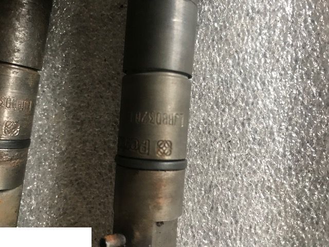 Injektor für Landmaschine Perkins RG Delphi - Wtryskiwacze  2645K011: das Bild 3