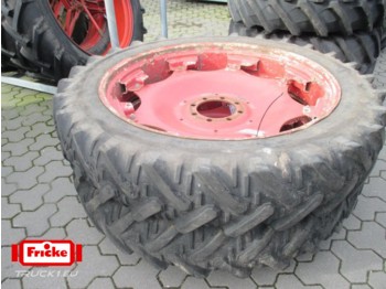 Kleber 12.4 R46 - Reifen