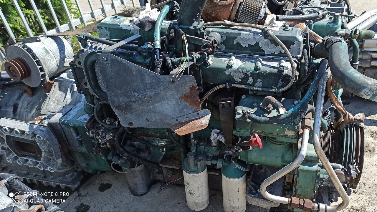 Motor und Teile für LKW VOLVO FL7 D7 310  D7C310: das Bild 3