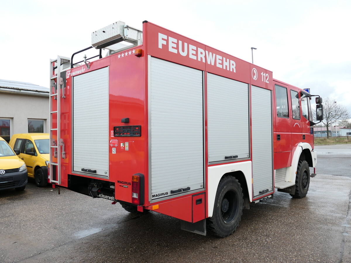 Feuerwehrfahrzeug IVECO FF 95 E 18W LF 8/6 DoKa 4X4 SFZ FEUERWEHR Löschf: das Bild 6