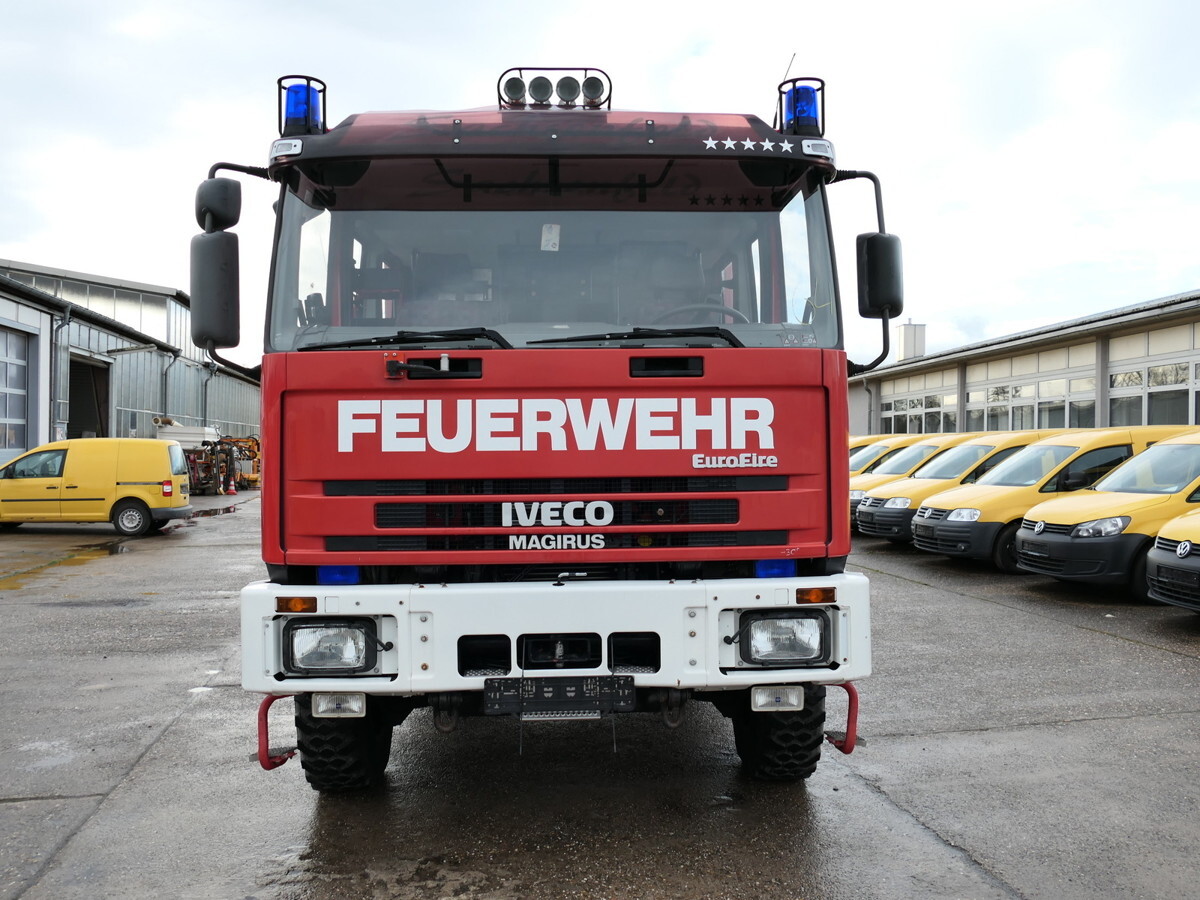 Feuerwehrfahrzeug IVECO FF 95 E 18W LF 8/6 DoKa 4X4 SFZ FEUERWEHR Löschf: das Bild 15