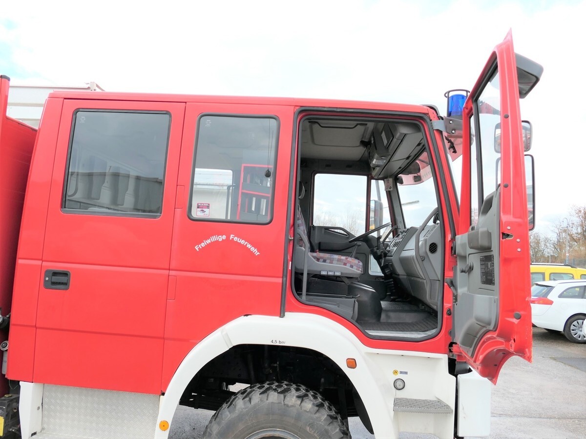Feuerwehrfahrzeug IVECO FF 95 E 18W LF 8/6 DoKa 4X4 SFZ FEUERWEHR Löschf: das Bild 19