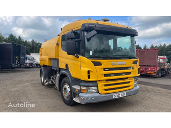 Scania P 230 - Kehrmaschine