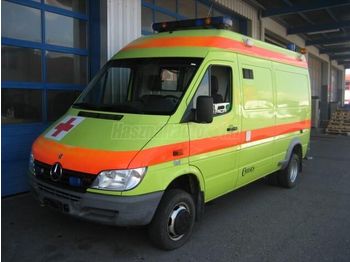Krankenwagen MERCEDES-BENZ SPRINTER Sprinter 413 cdi Mentőautó: das Bild 1
