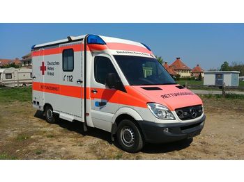 Krankenwagen MERCEDES-BENZ Sprinter 316: das Bild 1