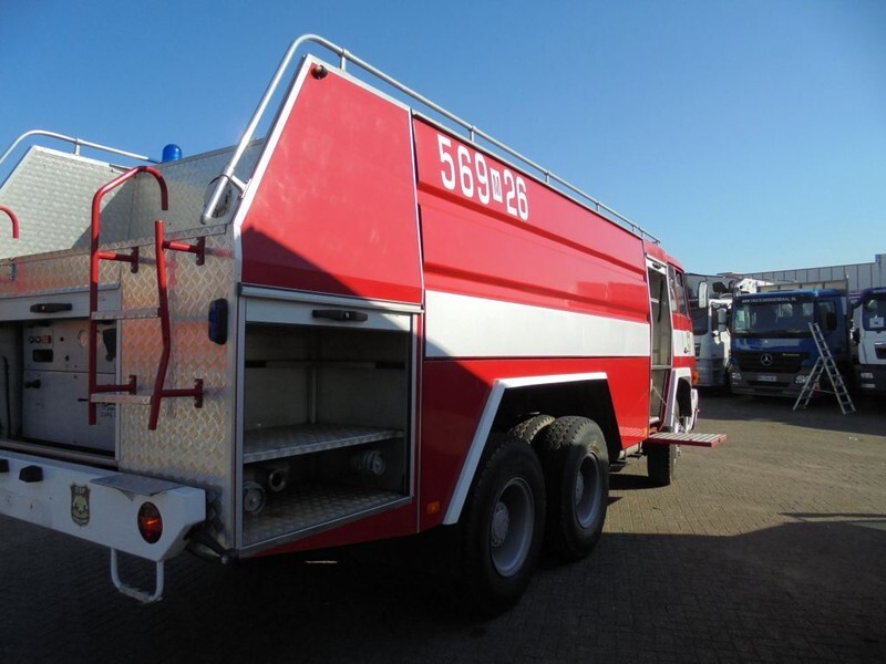 Feuerwehrfahrzeug Steyr 1490 + Manual + 6X6 + 16000 L + TATRA: das Bild 10