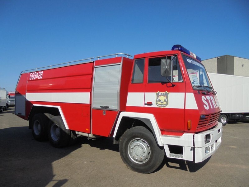 Feuerwehrfahrzeug Steyr 1490 + Manual + 6X6 + 16000 L + TATRA: das Bild 6