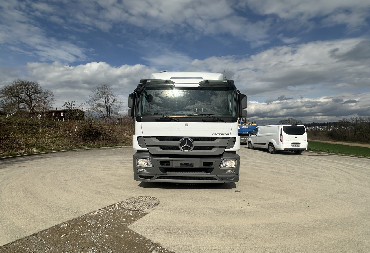 Fahrgestell LKW 2013 MB-Actros2541 6×2 chassis cab / HB: das Bild 8