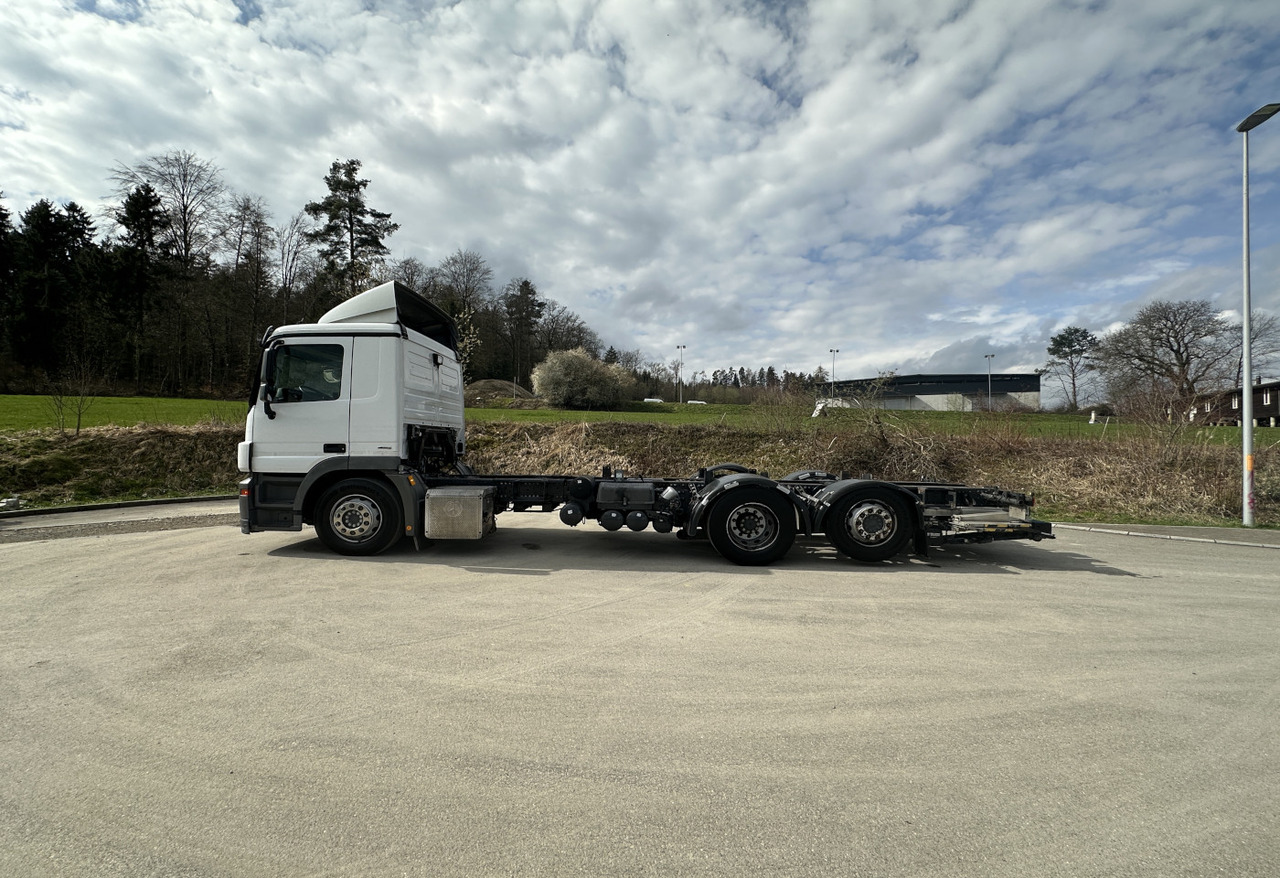 Fahrgestell LKW 2013 MB-Actros2541 6×2 chassis cab / HB: das Bild 9
