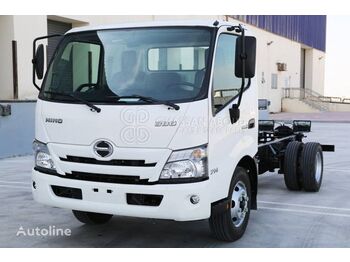 Fahrgestell LKW, Zustand - NEU HINO 714 Chassis, 4.2 Tons (Approx.), Single cabin with TURBO, ABS an: das Bild 1