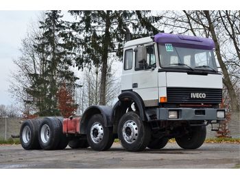 Fahrgestell LKW IVECO 320-32 8x4 1991 - chassis: das Bild 1