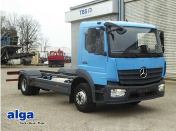 Fahrgestell LKW Mercedes-Benz 1221 L Atego, lbw vorbereitet, Luft,5.950mm lang: das Bild 1