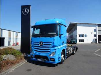 Containerwagen/ Wechselfahrgestell LKW Mercedes-Benz Actros 2545 LL 6x2 BDF-verstellbar Standklima: das Bild 1