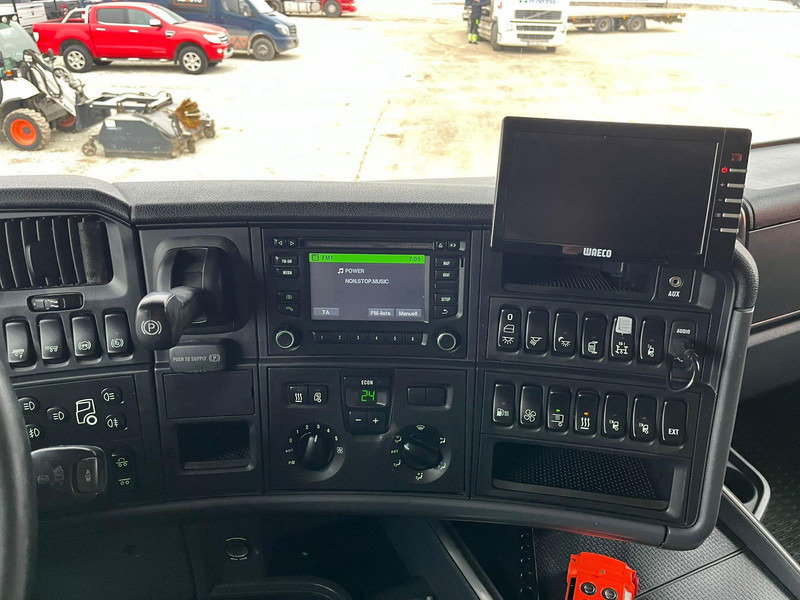 Tiertransporter LKW Scania R 490 6x2*4 RETARDER / BOX L=8043 mm: das Bild 21
