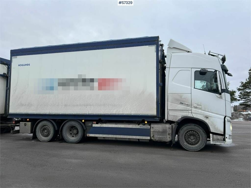 Koffer LKW Volvo FH 6x2 wood chip truck with trailer: das Bild 16