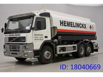 Tankwagen Für die Beförderung von Kraftstoff Volvo FM12.340 - 6x2: das Bild 1