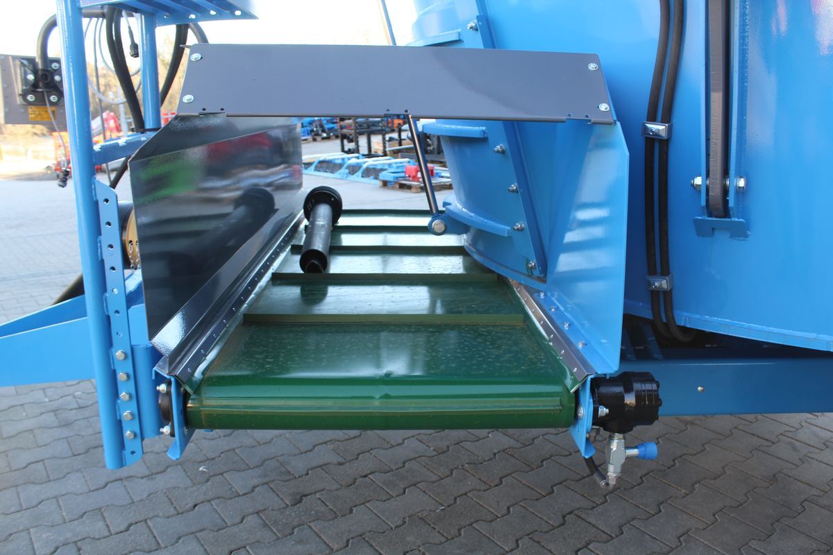 Futtermischwagen, Zustand - NEU Euromilk Futtermischwagen Rino FX 900 Compact: das Bild 6