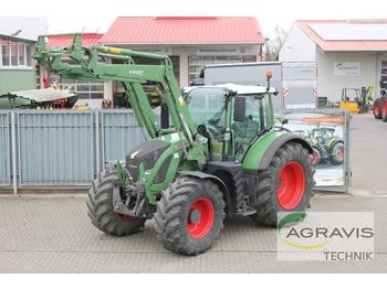 Traktor Fendt 718 VARIO S4 PROFI PLUS: das Bild 1