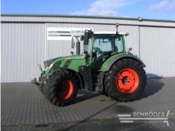 Traktor Fendt 724 SCR Profi Plus: das Bild 1