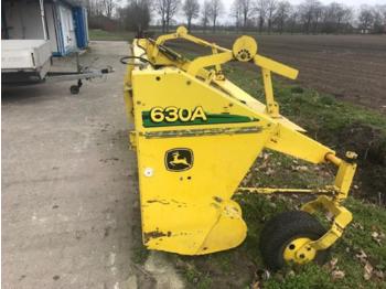 Ernteforsatz für Häcksler John Deere 630A: das Bild 1