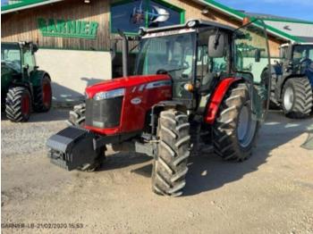 Traktor Massey Ferguson 4709: das Bild 1